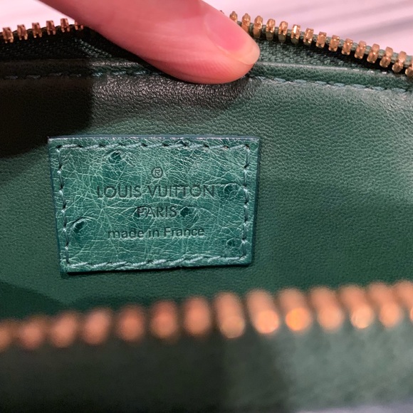 ❇️Sold❇️Louis Vuitton Ostrich Exotic Alma BB green - Picture 4 of 8